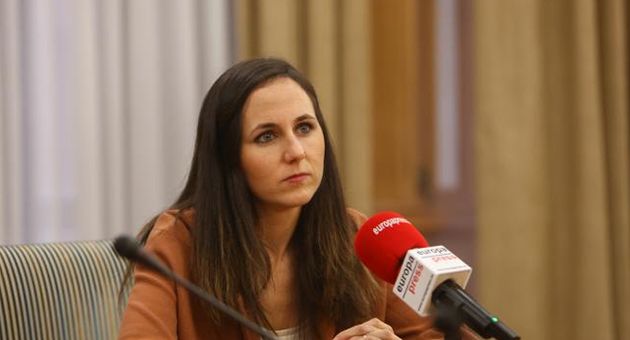 وزيرة إسبانية تدعو الى تقديم نتنياهو إلى الجنائية الدولية