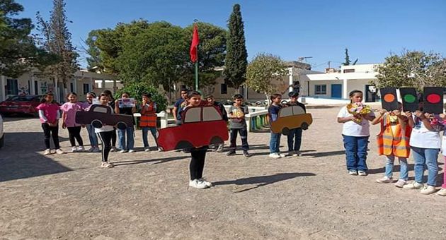 السلامة المرورية محور أيام تحسيسية بعدد من المدارس بكامل الجمهورية