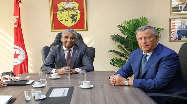 فحوى إجتماع وزير الشباب والرياضة برئيس الترجي الرياضي التونسي