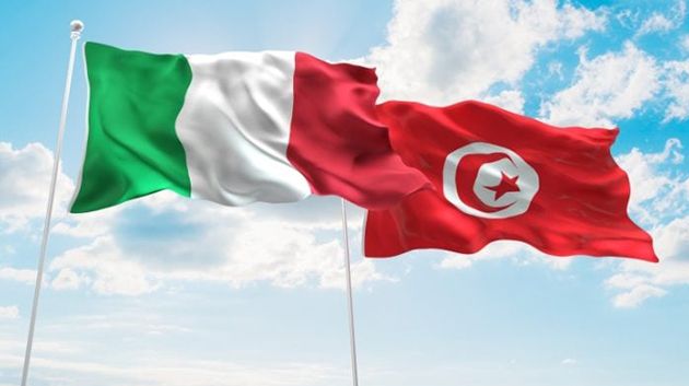 تونس وإيطاليا تُوقّعان على مذكرة بشأن الهجرة النظامية