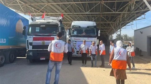 دخول أوّل فريق طبي أجنبي من مصر إلى غـ.زة