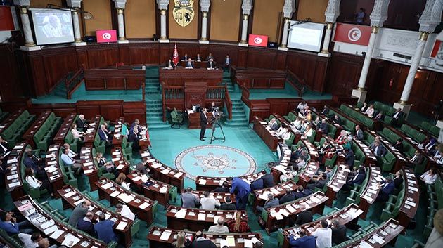 مقرّر لجنة الحريات بالبرلمان: 'نستغرب أن يُصرّح رئيس الدولة بخطورة قانون تجريم التطبيع'