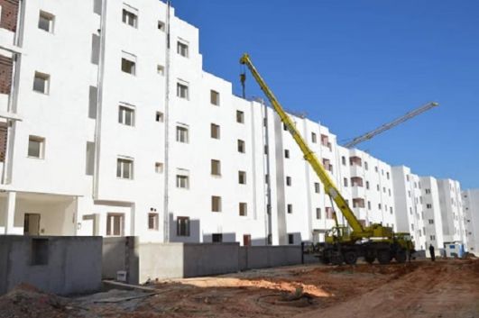وزارة التجهيز والإسكان تضبط خطة لتطوير إنتاج السكن في تونس