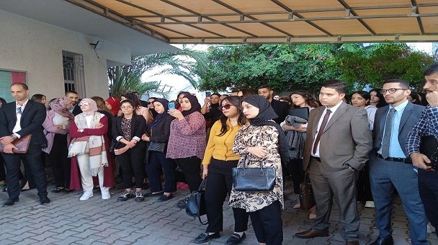 طلبة المعهد الأعلى للمحاماة يحتجون