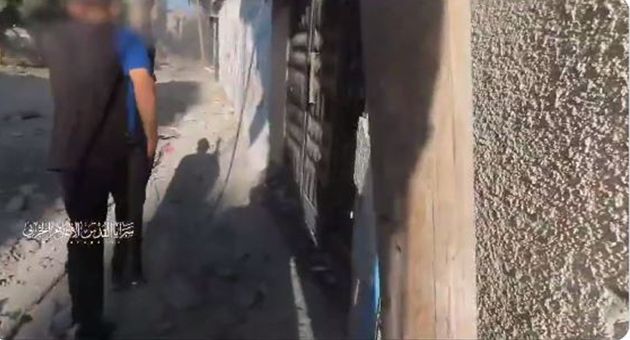 من المسافة صفر.. المـ.قاومة تنشر فيديو جديدا حول تفجير الية حربية للاحتلال