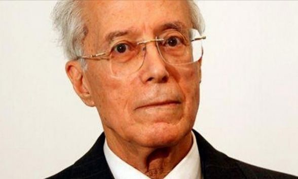 أحمد الونيس:  حضور رئيس الجمهورية  في إحدى القمتين واردٌ