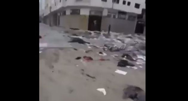 مشاهد فظيعة وغير مسبوقة.. تناثر الجثث في شوارع غزّة (فيديو)