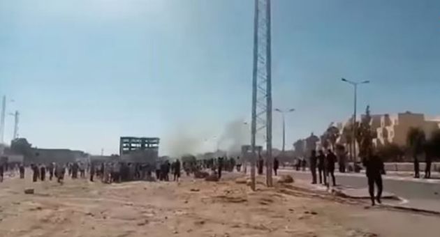 تطاوين.. قوات الأمن تمنع محتجين من اقتحام مقر الولاية