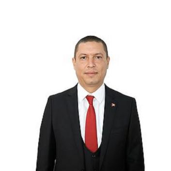 حسام محجوب: ليس هناك عريضة لسحب الثقة من رئيس البرلمان  