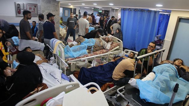 مدير مستشفى الشـفاء: 'نتعرّض للإبـ.ـادة.. وكلّ دقيقة يسقط شـ.ـهداء'
