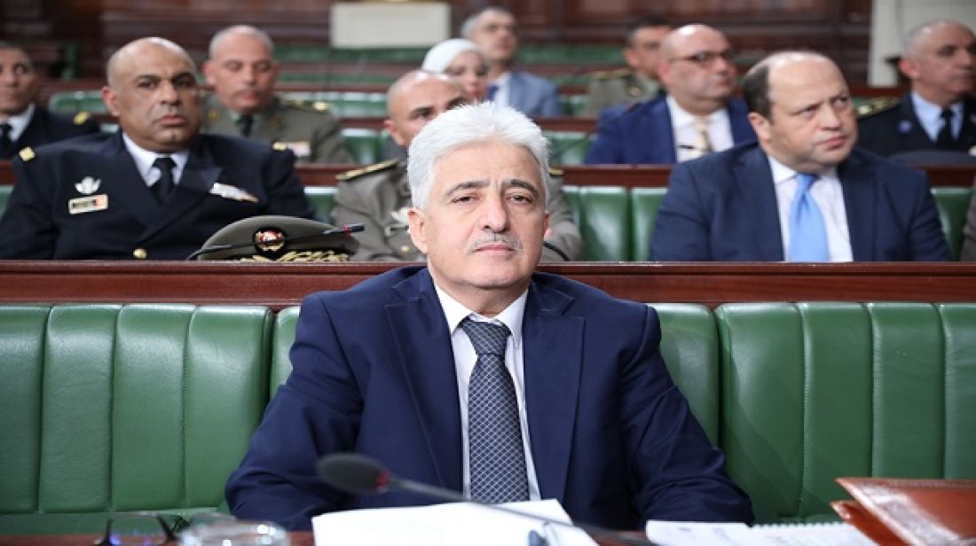 وزير الدفاع: لا وجود لقواعد عسكرية أجنبية في تونس وزير الدفاع: لا وجود لقواعد عسكرية أجنبية في تونس