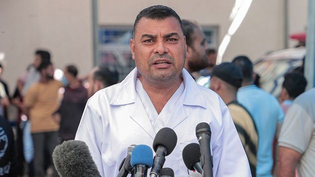 أشرف القدرة: 'جيش الإحـ.ـتلال لم يغادر مستشفى الشفاء حتى الآن'