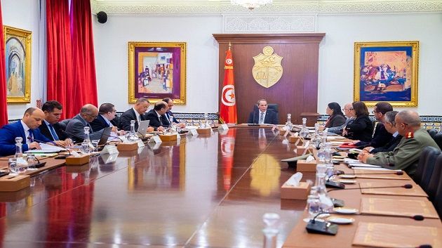 رئيس الحكومة يشرف على جلسة عمل وزارية حول المنظومة الدوائية