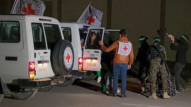 القسـ.ام تسلّم الصليب الأحمر 10 محتجزين إسرائيليين و4 تايلانديين