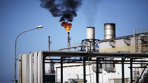 انخفاض الإنتاج الوطني للنفط بنسبة 4 %