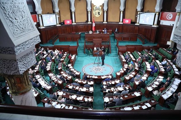 البرلمان يقرّ فصلا لتسوية وضعية عمال الحضائر