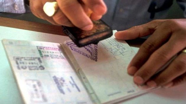 بلد يُلغي تأشيرات الدخول لجميع الزوار الأجانب