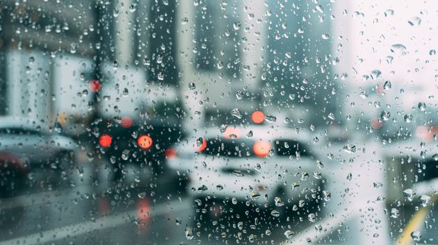 الليلة: أمطار في الشمال والسواحل الشرقية