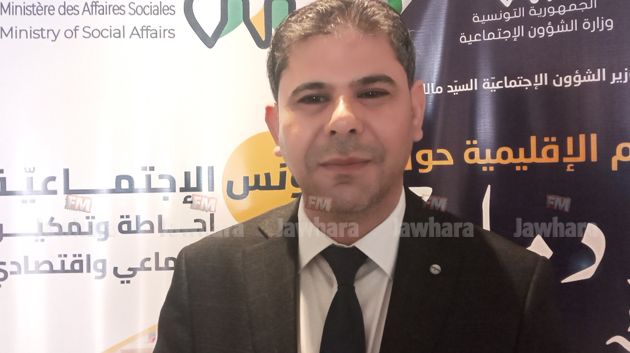 والي جندوبة: مساع لتنشيط مطار طبرقة.. وقريبا شركة لتصنيع مكونات السيارات تنتصب بالجهة