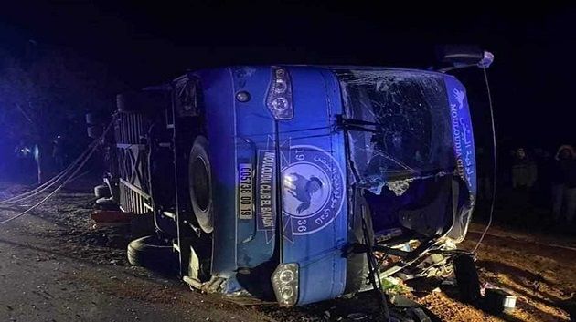 بعد فاجعة حافلة مولودية البيض:تعليق النشاط الرياضي في الجزائر