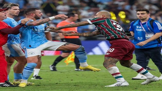 ماذا حصل بين ووكر وميلو عقب نهاية مواجهة مانشستر سيتي و فلومينينسي؟
