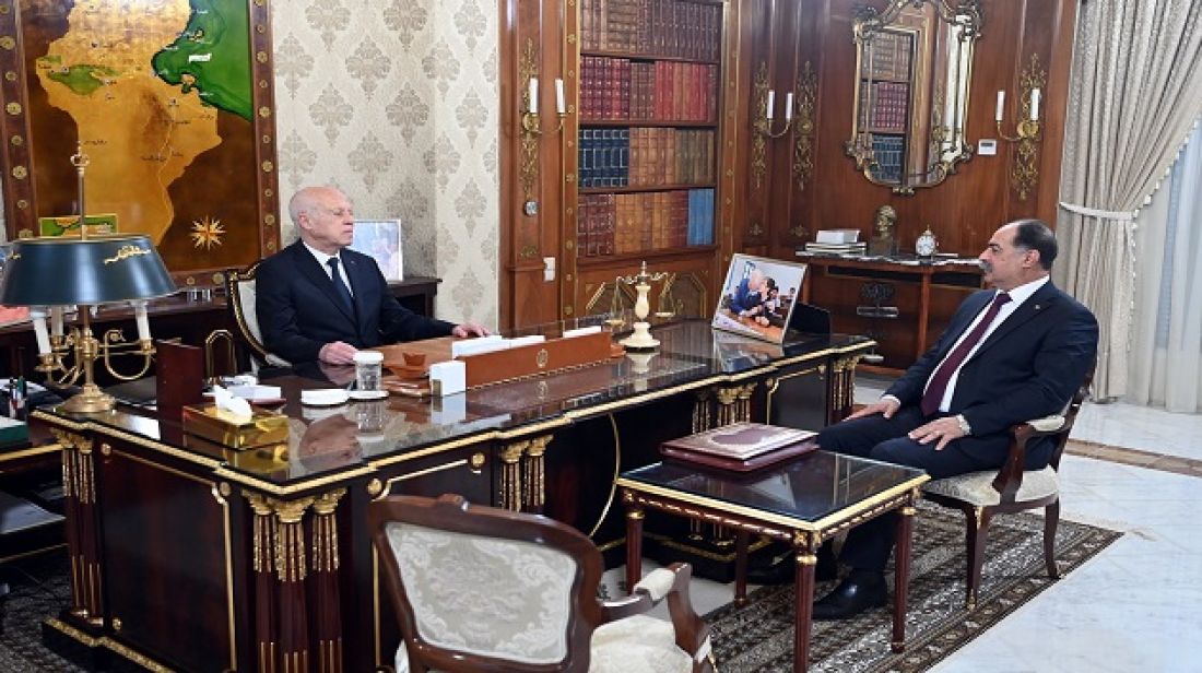 سعيد يؤكد على ضرورة تحمل المسؤولين لمسؤولياتهم دون انتظار التعليمات سعيد يؤكد على ضرورة تحمل المسؤولين لمسؤولياتهم دون انتظار التعليمات