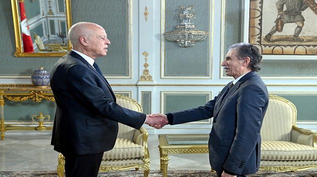 سعيد يأذن بتوجيه باخرة محمّلة بالمساعدات الغذائية والمستلزمات الطبية إلى غـ.زة