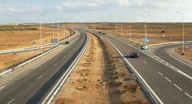 دراسة مشروع الطريق السيارة بوسالم - الحدود الجزائرية