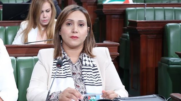 بعد إتّهامها بالإنخراط في جمعية مشبوهة.. رئيسة لجنة الحرّيات تردّ (فيديو)