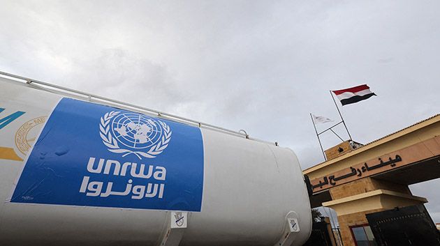 ما هي الدّول التي علّقت تمويلها لوكالة 'الأونروا' في غـ.ـزة؟