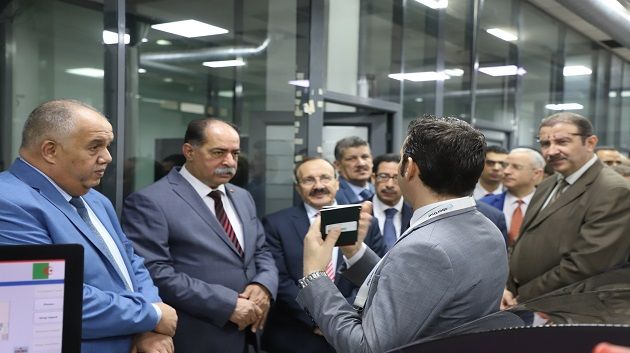 وزير الداخلية يطّلع على التجربة الجزائرية في استخدام الوثائق البيومترية