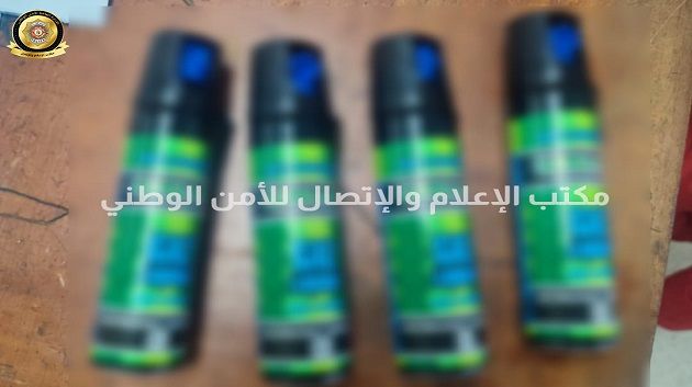 إيقاف شخص يبيع علب غاز مُشل للحركة عبر مواقع التواصل الاجتماعي