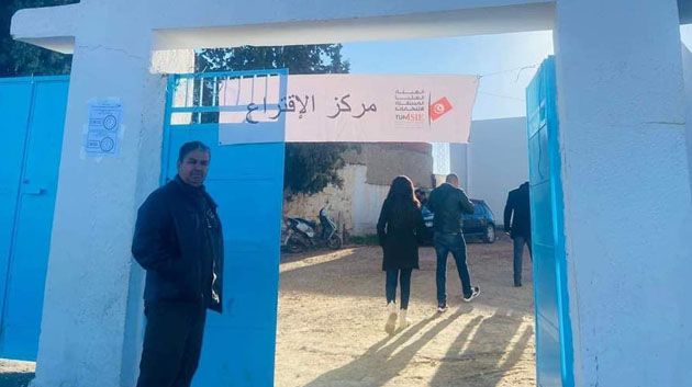الدور الثاني من الإنتخابات المحليّة : نسبة الإقبال إلى حدود الواحدة بعد الزوال