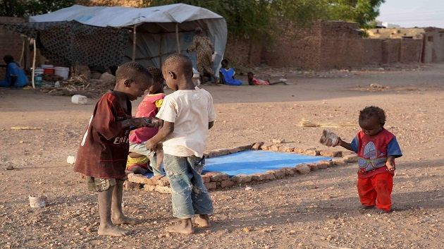 وفاة طفل كل ساعتين في السودان !!
