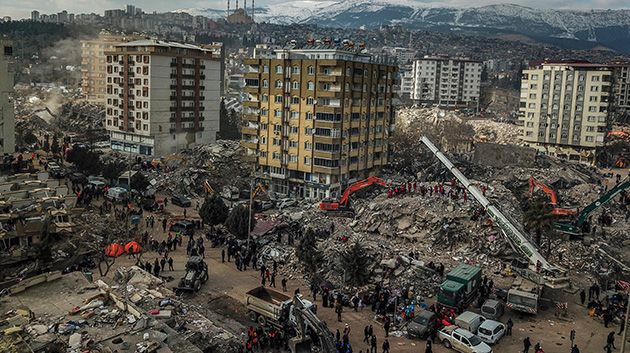 عام على زلزال تركيا وسوريا المدمّر.. وناجون مازالوا ينتظرون وعود الإعمار