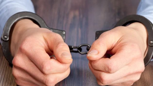 الكاف: إيقاف رئيس بلدية سابق ‎