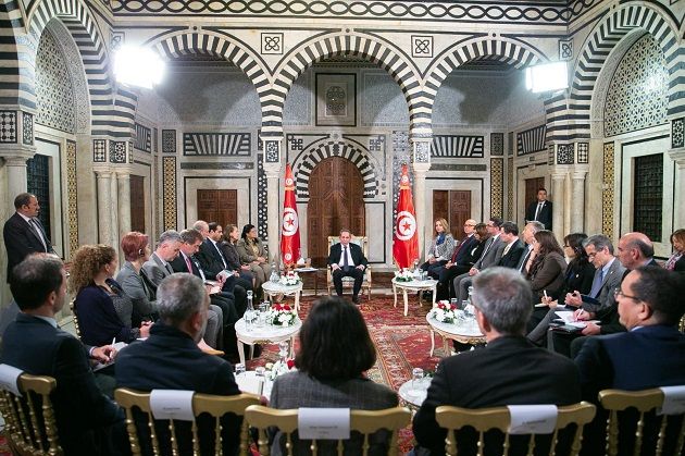 رئيس الحكومة يستقبل رؤساء بعثات فنية ومالية دولية معتمدة في تونس