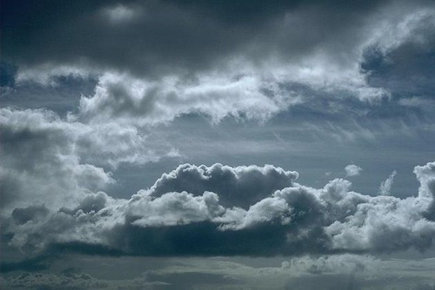 طقس مغيم جزئيا باغلب المناطق