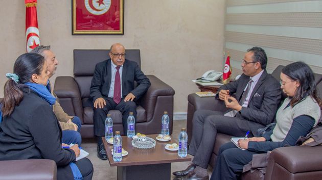 وزير التشغيل : ضرورة التسريع في تنفيذ مشاريع التعاون مع البنك الدولي للإنشاء