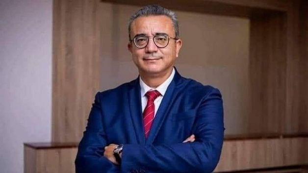 عميد المحامين يتوجّه صحبة فريق قانوني إلى لاهاي لإيداع شكاية بمحكمة الجنايات الدولية