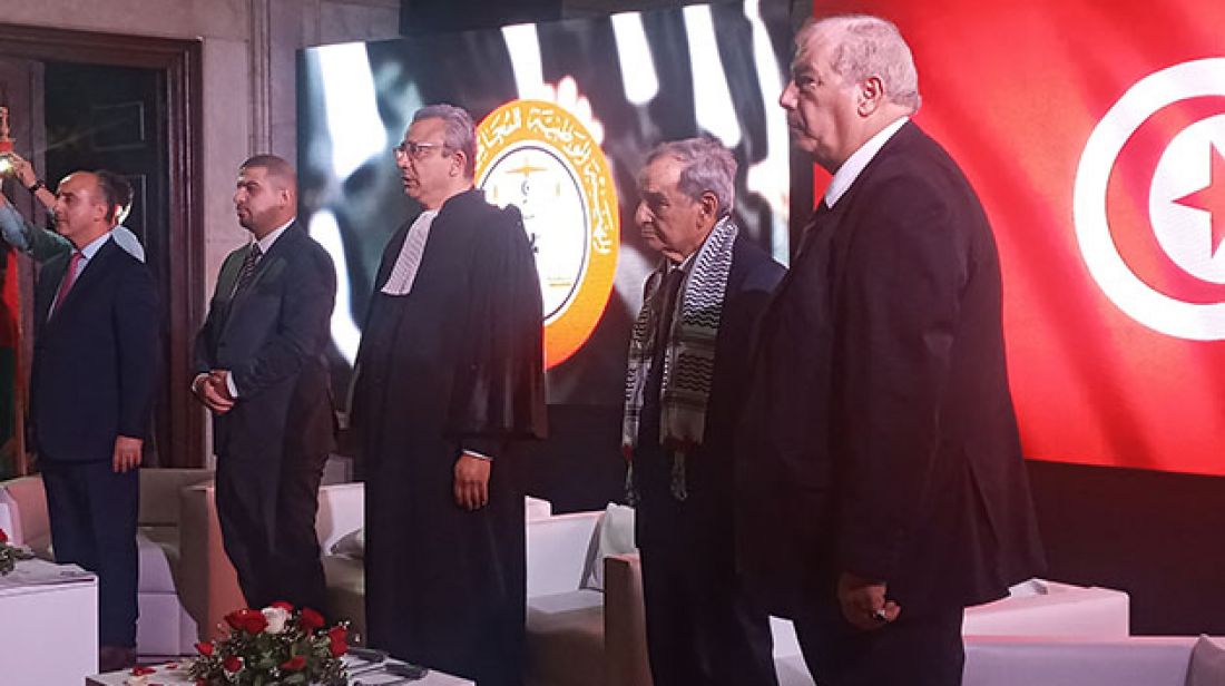 عميد المحامين يُؤكّد على ‘وفاء المحاماة التونسية للقضية الفلسـ.ـطينية’ عميد المحامين يُؤكّد على ‘وفاء المحاماة التونسية للقضية الفلسـ.ـطينية’