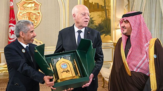 رئيس الجمهورية يستقبل وزير الداخلية السعودي