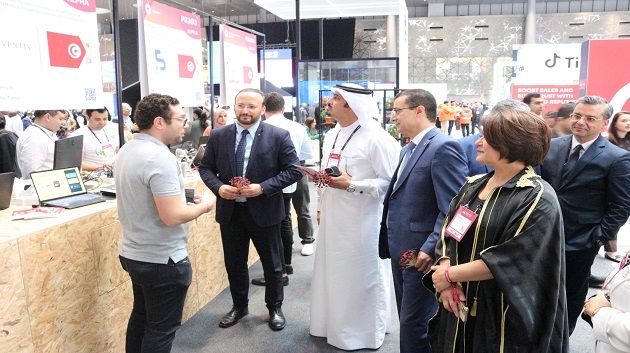 وزير تكنولوجيا الاتصال يشرف على افتتاح الجناح التونسي في قمة 'الواب' بقطر 