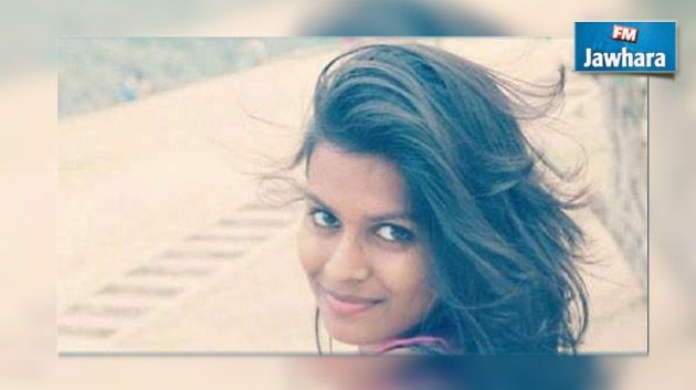 طالبة هندية تجر شابا حاول اغتصابها من شعره الى مركز الشرطة