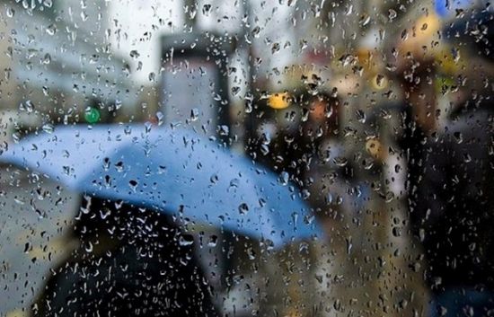 أمطار غزيرة وانخفاض في درجات الحرارة