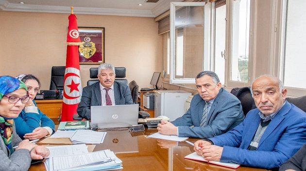 إعداد نموذج إتفاقية لتمويل الشركات الأهلية محور جلسة عمل بوزارة التشغيل