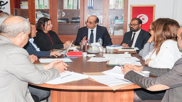 جلسة عمل لوضع الصياغة النهائية لمشروع قانون تنقيح مجلة الشغل الخاص بإنهاء المناولة