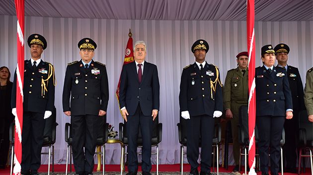 وزير الدفاع يشرف على تخرج دفعة جديدة لضباط الصفّ بصفاقس