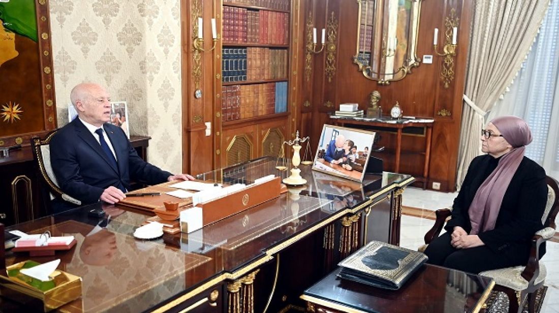 سعيد يدعو وزيرة العدل إلى إثارة التتبعات ضدّ هؤلاء.. سعيد يدعو وزيرة العدل إلى إثارة التتبعات ضدّ هؤلاء..