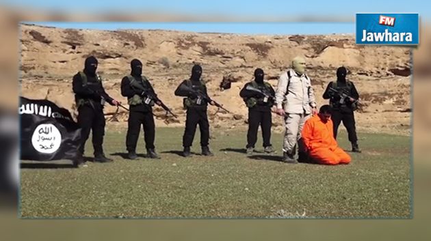 داعش يعدم أحد الرهائن الشيعة بعد تسجيل اعترافاته
